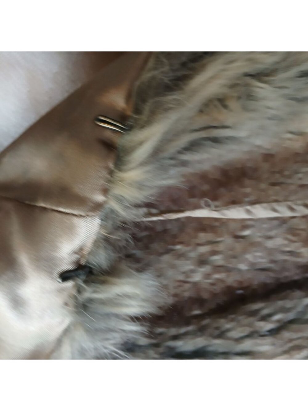 Brave Soul Sz M Faux Fur Vest Hook Front Brown Round Tassles Satin Lined #C-36 - Picture 6 of 10